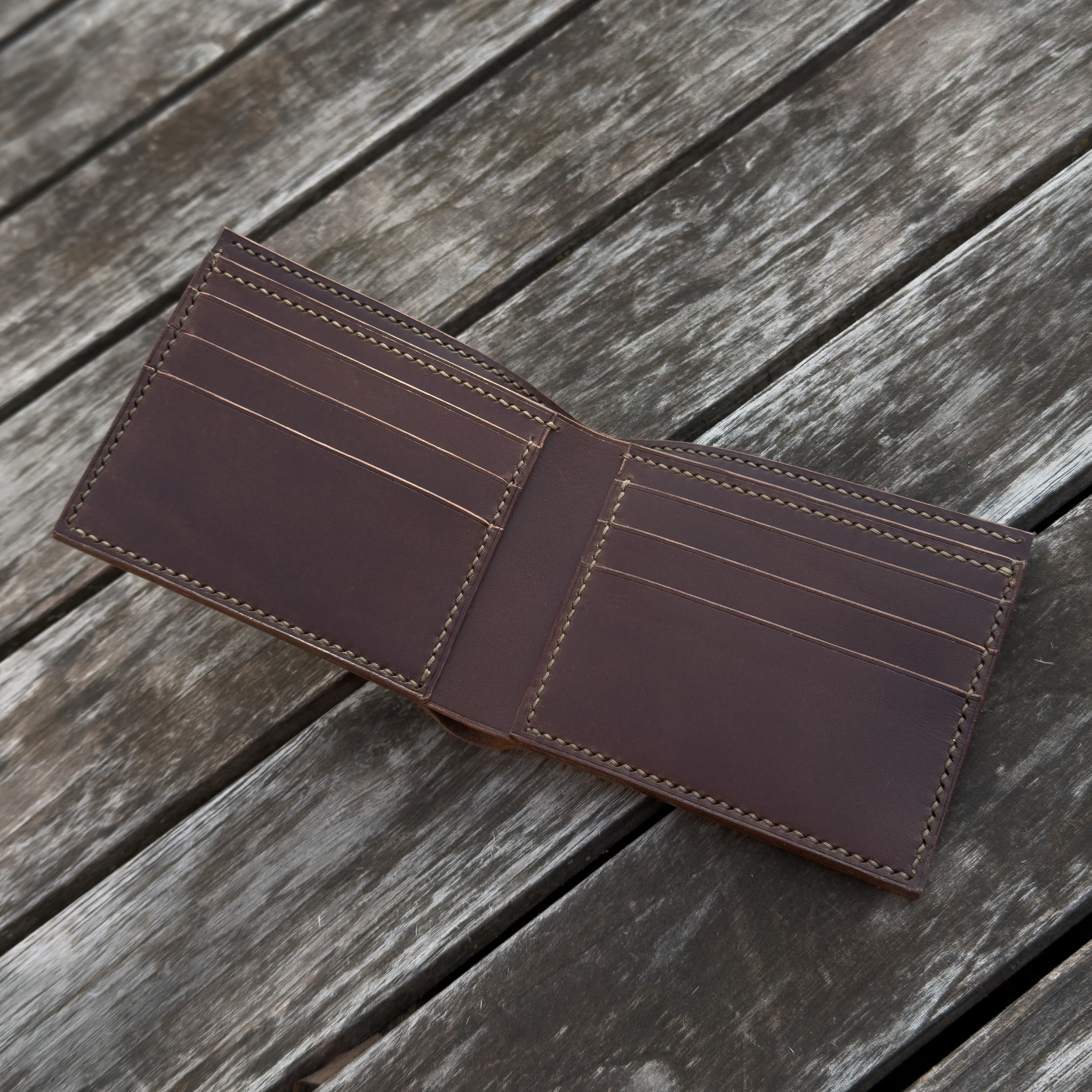 Classic Bifold Wallet Mokka 1